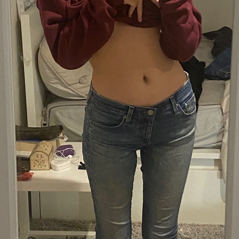 Low Rise Women’s Jeans